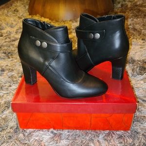 Aerosoles Black Booties